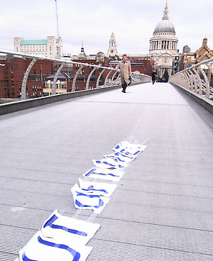 Blur fanart - Millennium Bridge